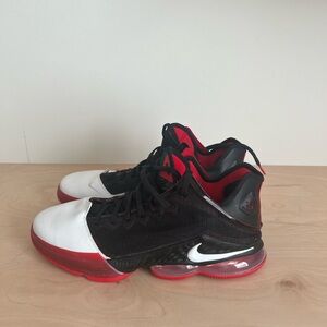 Men’s Basketball Lebron James - High Top